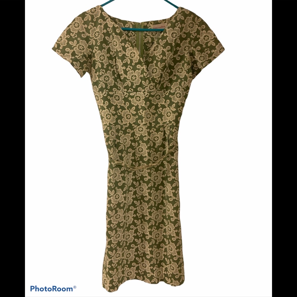 Beautiful Vintage Dress